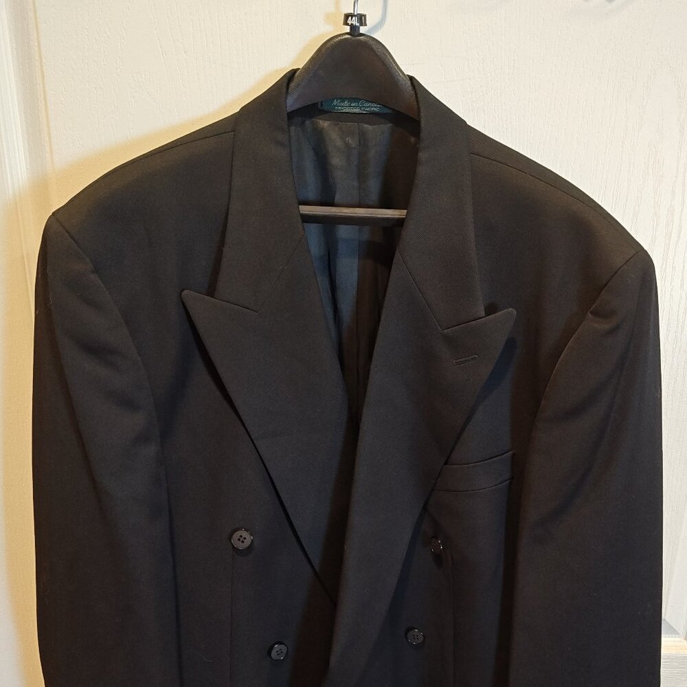 Ferracci Men's Black Solid Double Breasted Peak Lapel Wool Suit Jacket 46
